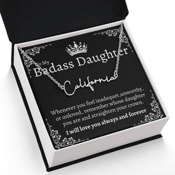 Badass Daughter Name necklace - Blk.